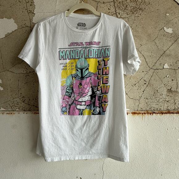 Star Wars The Mandalorian T-Shirt Pastel Graphic “This Is The Way” Fifth Sun M - Picture 1 of 4